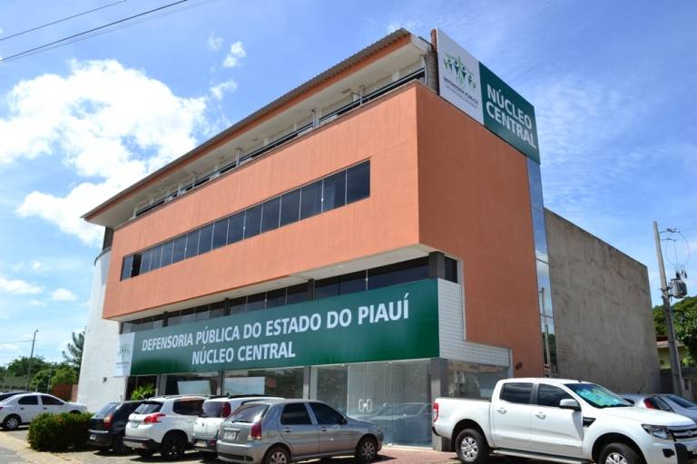 Instituição suspende atendimentos presenciais devido ao agravamento da pandemia